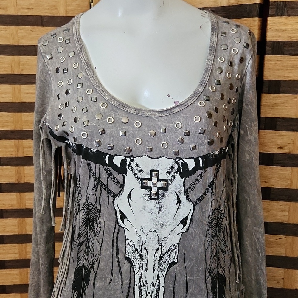 Vocal fringe gray bling top